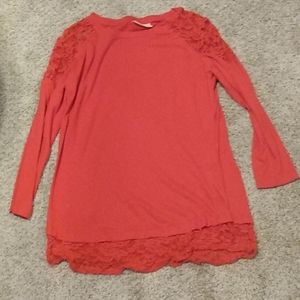 A Bobbie Brooks plain red M t-shirt